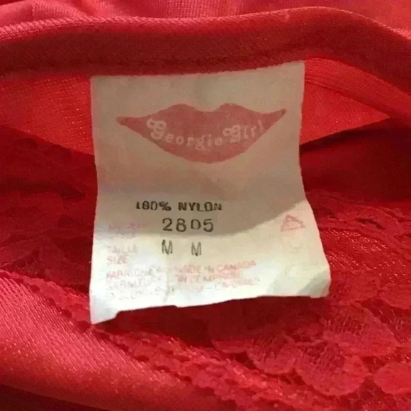 Stunning  Vintage Nightgown - Picture 6 of 7